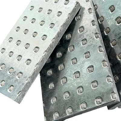 Brand- och sprängbeständig panel